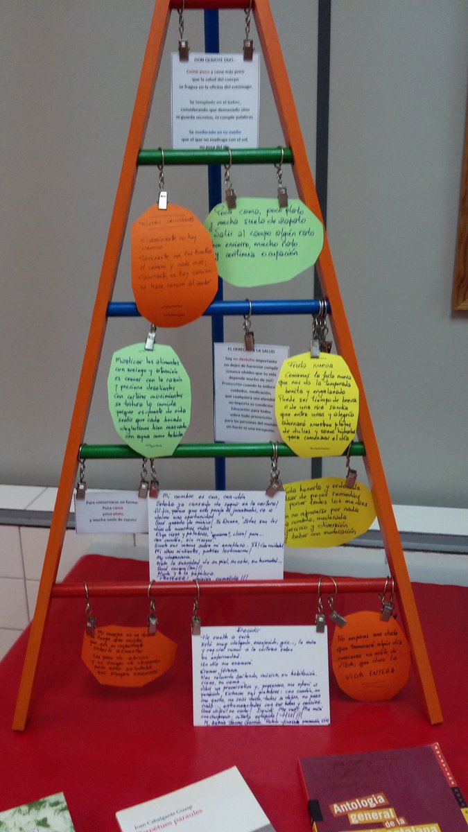 freixeira60's tweet photo. CS S. Serra-La Vileta con poemas y relatos en salud en el día internacional de la poesía https://t.co/SgOuSqVlJF