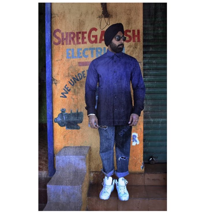 sarankohlilabel's tweet photo. Blue My Mind - Dip Dye #Summer Shirt. Visit our #London studio. Open Mon to Sat from 11am till 6pm. Nearest station: South Woodford https://t.co/cvfcyykMBM