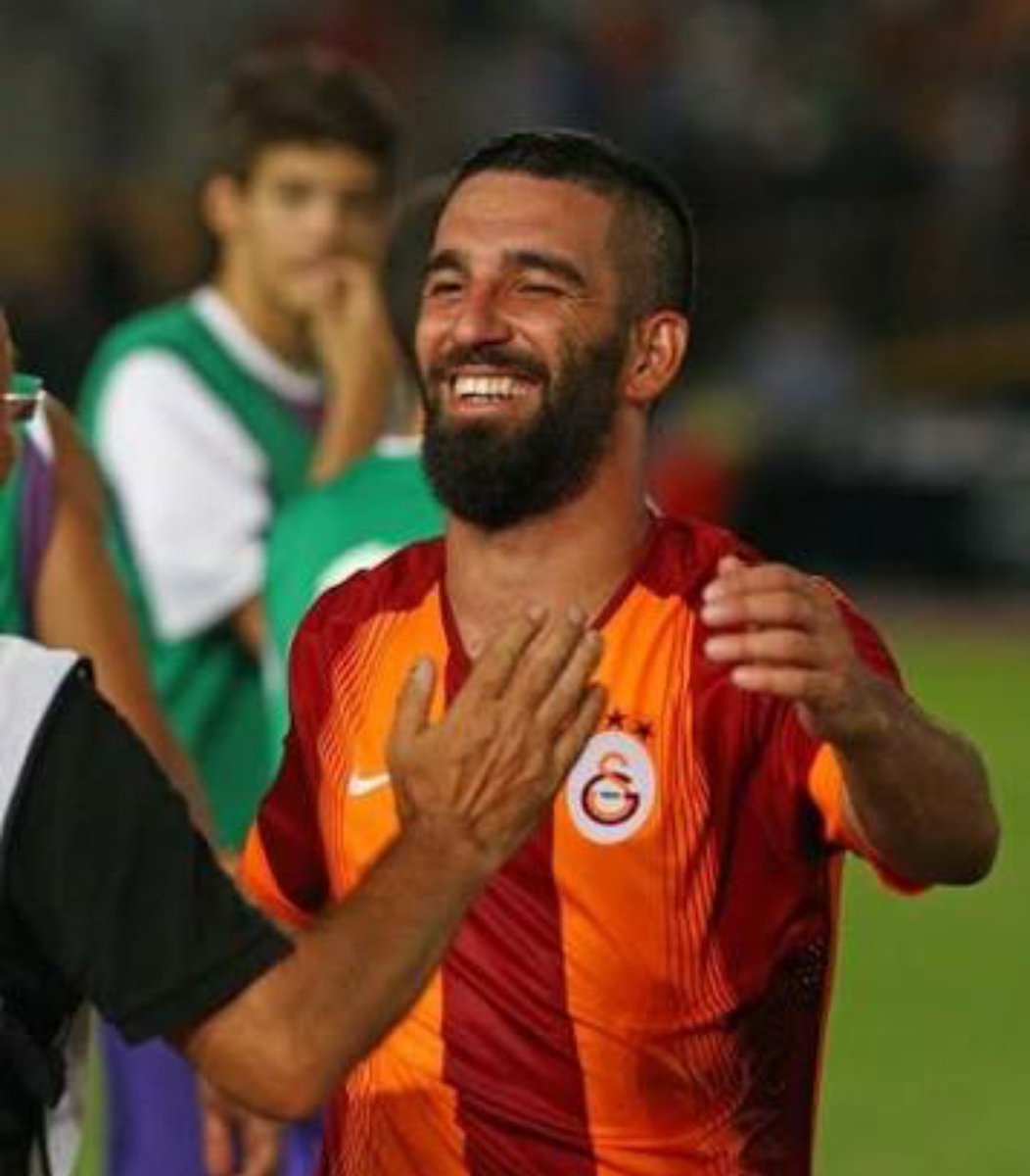 Aşk ulan aşk  <a href="/ArdaTuran/">Arda Turan</a> ❤💛