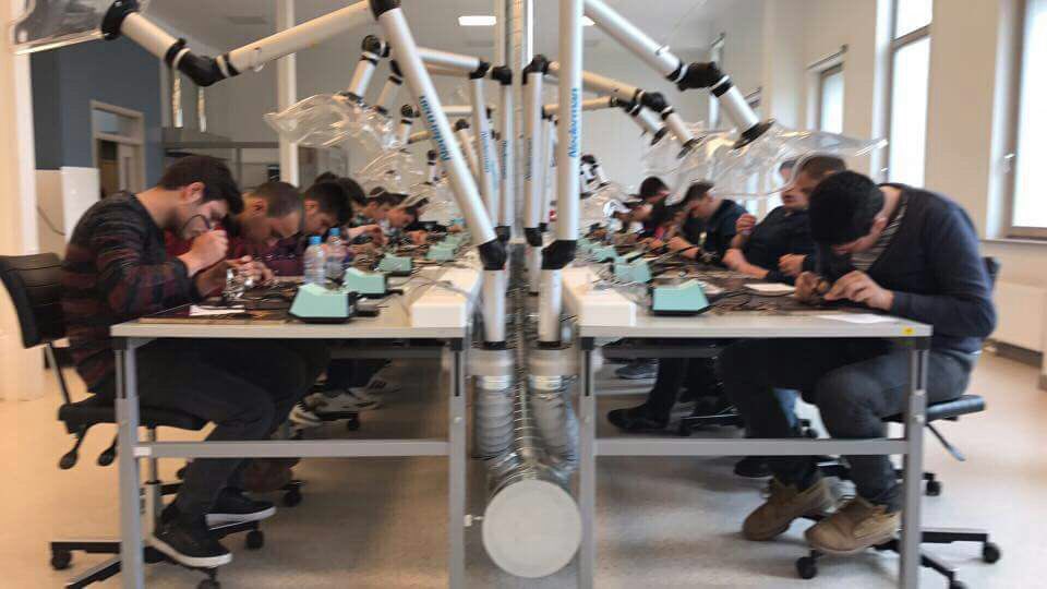 Öğrencilerimiz projemizin ilk hareketliliği olan Ogre Letonya'da staj faaliyetlerine başladılar. <a href="/ulusalajans/">Türkiye Ulusal Ajansı 🇹🇷 Turkish NA</a> <a href="/ABBakanligi/">AB</a>