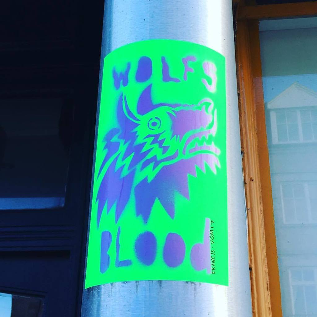 dhyanahata's tweet photo. Wolf’s blood #wolfsblood #graffiti #graffitiart #found #aberdeen #graffitisticker #graffitistickers #lampost (at Ab… https://t.co/sWOLh53H3S