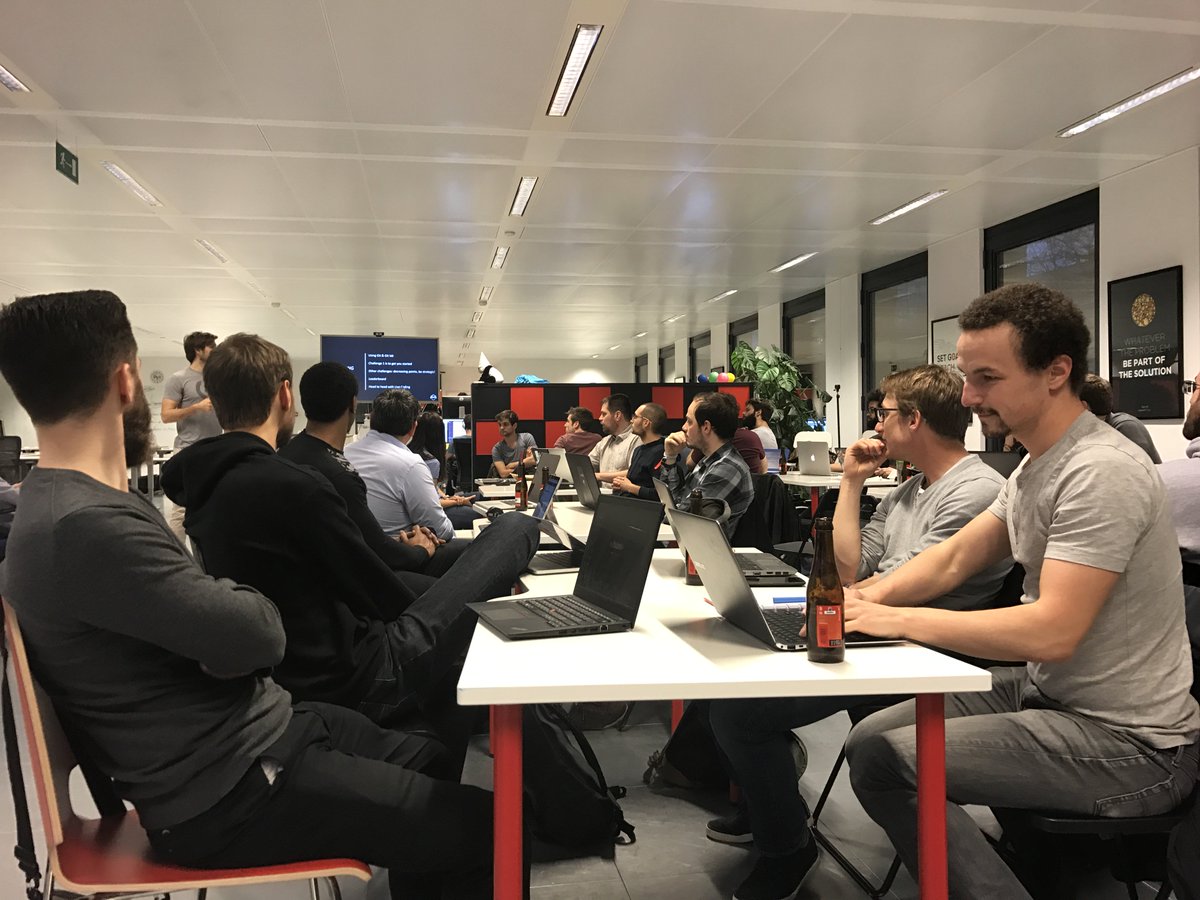 Nils De Moor tweet media