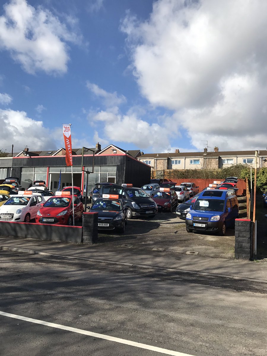 LucasLaunceston's tweet photo. Good Morning Everyone! It's a Beautiful Day here in #Pontypool #Torfaen #Gwent #Wales #RoofsOff #BootsOpen #Ready 👍 https://t.co/aGwjmHtbra