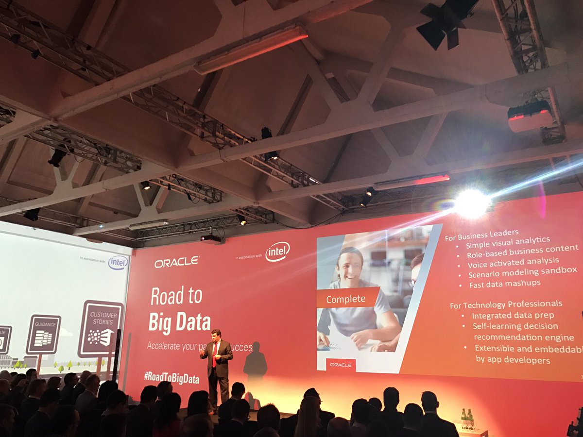 OracleItalia's tweet image. Collaborative, Connected, Complete, Choice. L&apos;offerta Oracle raccontata @richardmclayton #roadtobigdata