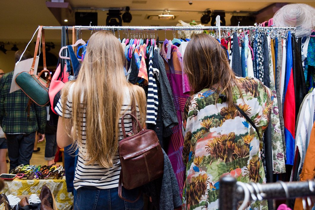 Hackney Flea Market tweet media