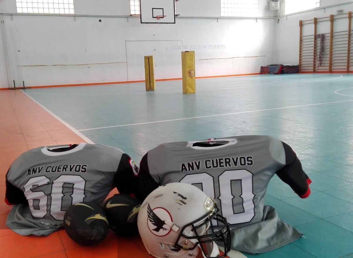 CuervosAtNVL's tweet image. Hoy estamos en el IES FEDERICA MONTSENY.....Go cuervos!!!!
#crowsquad #cuervoclases #AnvCuervos 
@DeportesFuenla @FMFAfootball @FEFA_Spain