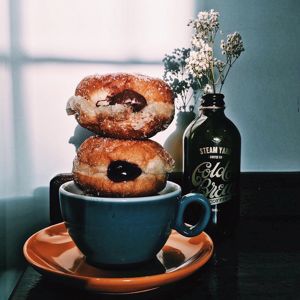 SteamYard's tweet photo. Morning sunshine! Here for all your coffee and donut needs right through til 5. #sheffieldissuper #coffeeanddonuts https://t.co/PUqaj0GQl8