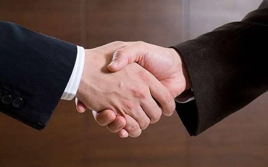always_hello's tweet photo. Found this "old" article on sharing contact details just by shaking hands!? Is this  the #future? What do you think? https://t.co/4mCDIzqzFC https://t.co/IMOwCx4ElI