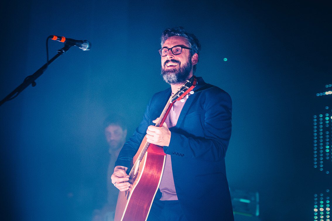 Cosa ci fanno Thegiornalisti, Brunori, Cosmo, I Cani, Ex-Otago, Lo Stato Sociale, Calcutta e Motta su Sorrisi? Scopritelo a pagina 50...