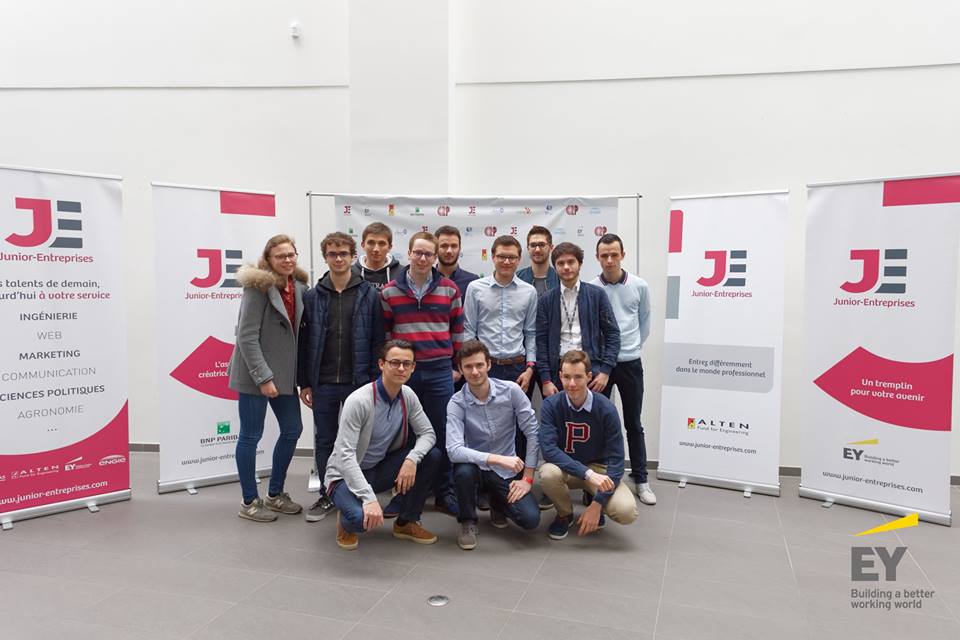 #CRPIDF17 avec @JuniorSupelec! Merci <a href="/JuniorISIT/">Junior ISIT</a> <a href="/Junior_Estaca/">Junior ESTACA</a> <a href="/EPF_Projets/">EPF Projets</a> <a href="/cnje/">Junior-Entreprises</a> <a href="/bnpp_recrut/">BNP Paribas Recrute</a> @Alten_Recrute @EY_CarrieresFR @EngieCareers