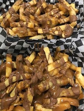 Chocolate Caramel #Poutine? Latest #NorfolkCounty Flavours News is a must-read! norfolktourism.ca/norfolk-flavou… #localfood <a href="/RamblinRoadBeer/">Ramblin' Road Brewery Farm</a>