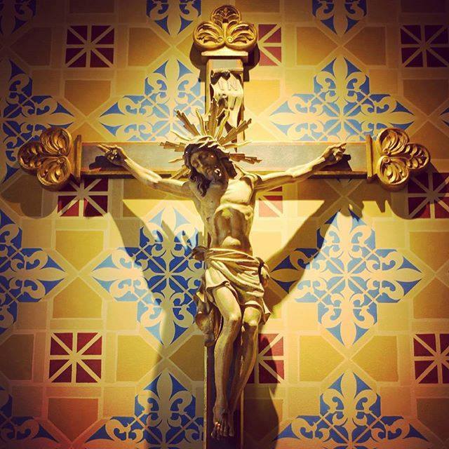 SJCantius's tweet photo. "Whenever anything disagreeable or displeasing happens to you, remember Christ crucified and be silent." —St. John of the Cross https://t.co/18QHfxeibG