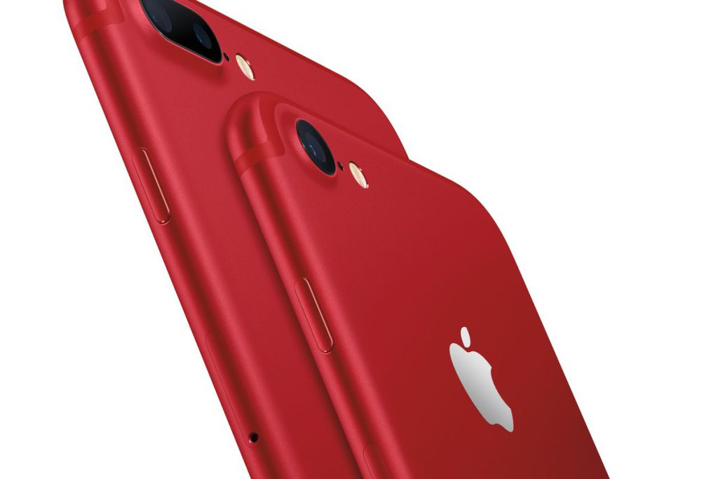 HDrdeco's tweet photo. Apple lancia iPhone 7 ed iPhone 7 Plus RED, nell'inedito color rosso. Scopriamo il motivo… https://t.co/ojzWNzmJwm https://t.co/I5Mhvk86w8