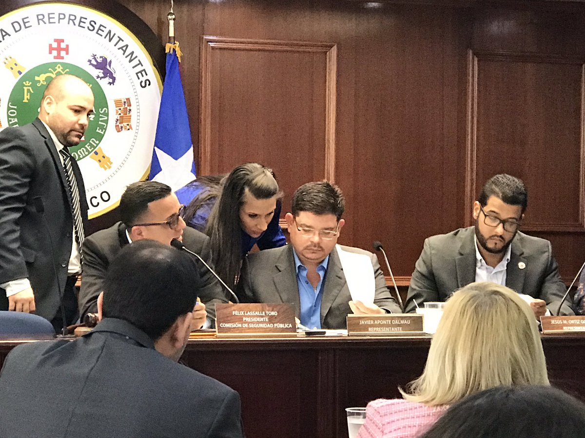CamaraConPR's tweet photo. Se une el representante Javier Aponte Dalmau a la Vista Pública de la Comisión de Seguridad Pública y de lo Jurídico sobre la #PC455 https://t.co/e0v5fqNdrH