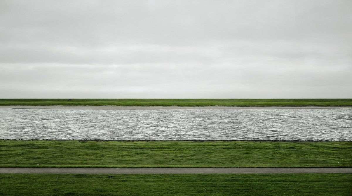 One for your diaries: <a href="/haywardgallery/">Hayward Gallery</a> to reopen in Jan 2018 w/ first major UK retrospective of the work of photog #AndreasGursky #ArtNews