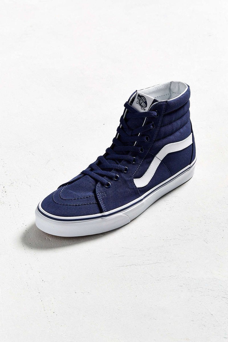 SneakerShouts's tweet photo. MLB x Vans SK8-Hi "NY Yankees" is now available via @UrbanOutfitters -> https://t.co/DCyfBL32HE https://t.co/S3CsNOMbuc