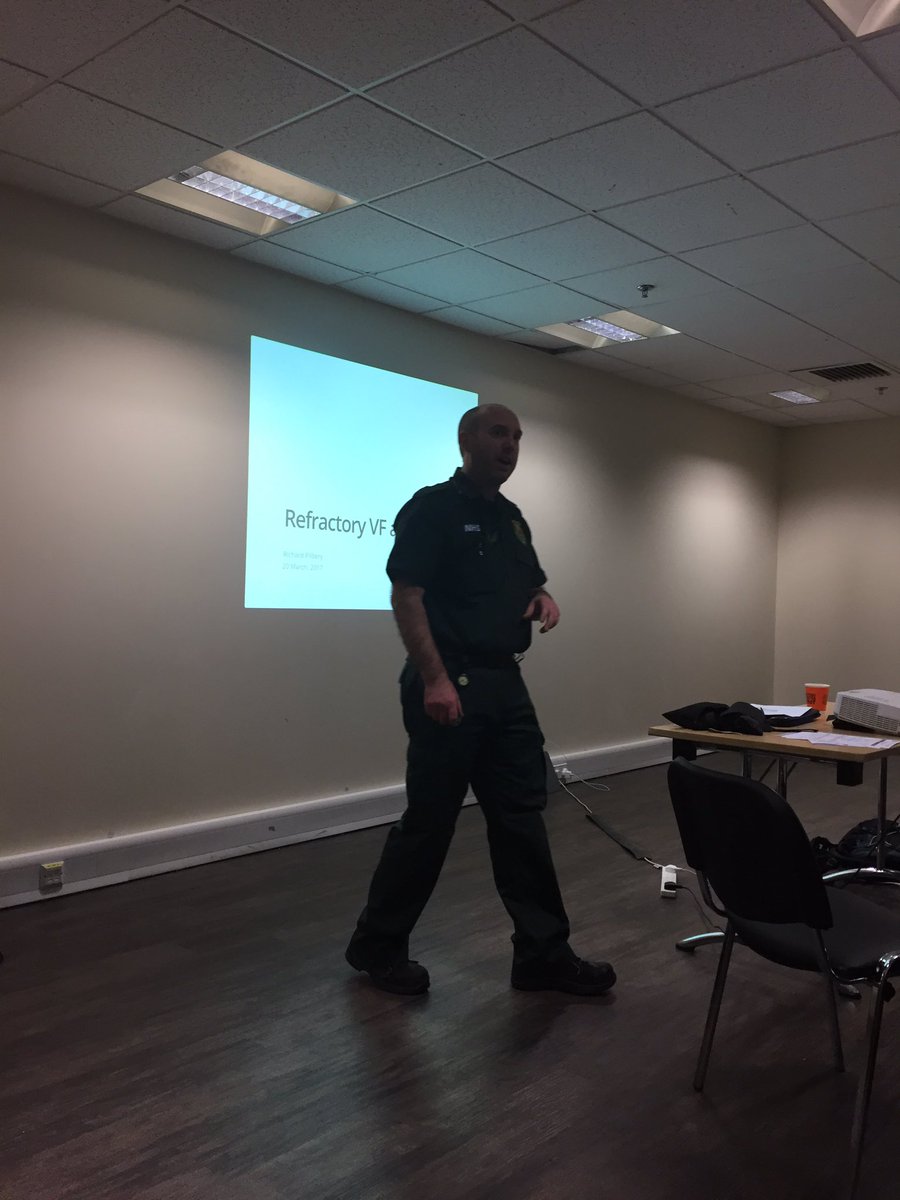 Kirsty_LLR's tweet photo. #CSDevelopmentDay @999CPD presents the results from our Refractory VF Audit.... @teamyasclinical ... always looking to learn & improve π https://t.co/PIuvDIE00A