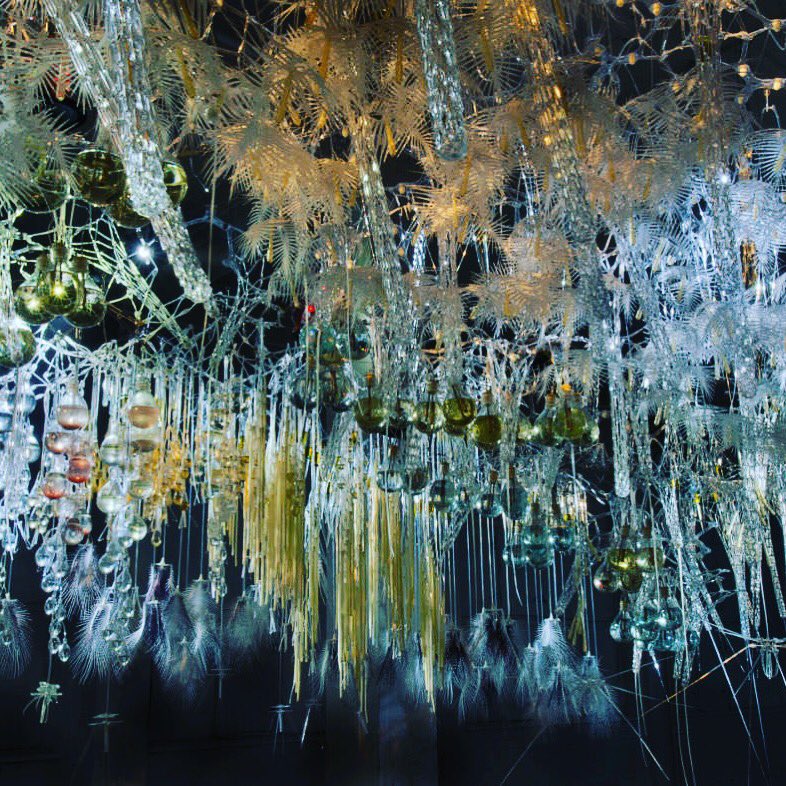 whiterabbit_lab's tweet photo. Identidades experimentales, Philip Beesley y sus epífitas: ¿es posible la interacción sin causar daño al otro? #bioart  #power #immersive https://t.co/QxhYQrcQLO