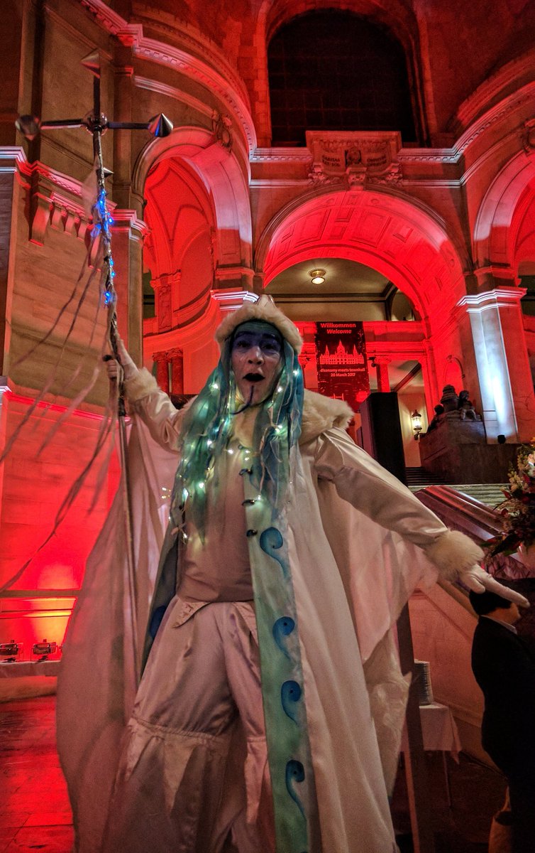 tytan_pro's tweet photo. Wonderful welcome night in #hannover town hall with #cebit and #jetro https://t.co/tree7pUVQP