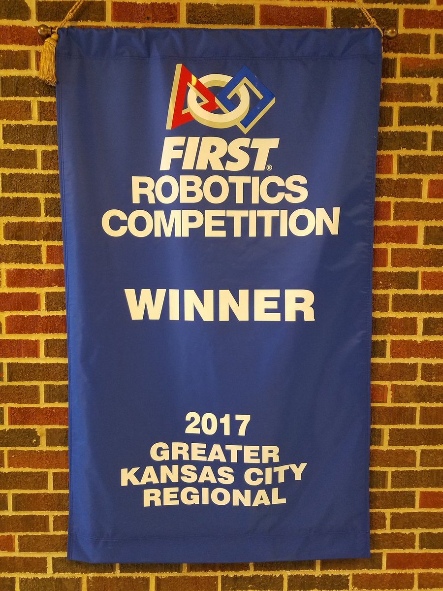 FOCTC's tweet photo. We're just a little proud of @FRC5801 ☺ congratulations, CTC Inspire, on all your hard work! #CTCLeads #omgrobots https://t.co/WHudJrcDQe