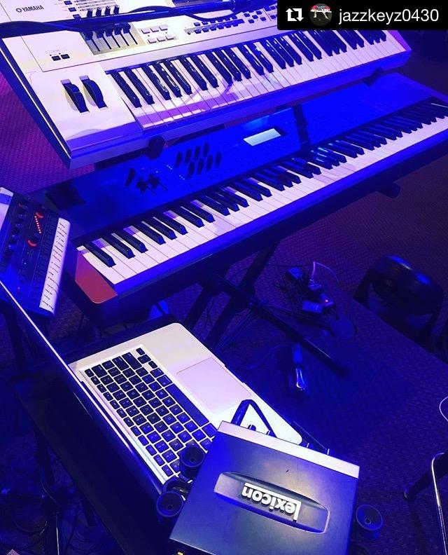 lexiconpro's tweet photo. We love this keyboard setup from Johnny Killz with our #AlphaInterface! #FlexYourLex
(Via Instagram: https://t.co/FbWbm9FtOW) https://t.co/5AycTQe5cy