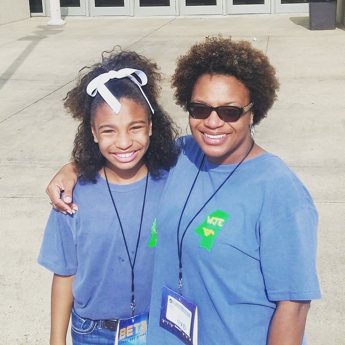Tootie98's tweet photo. Beta With My Baby��� #betacon17 https://t.co/CtJiMYDvhV