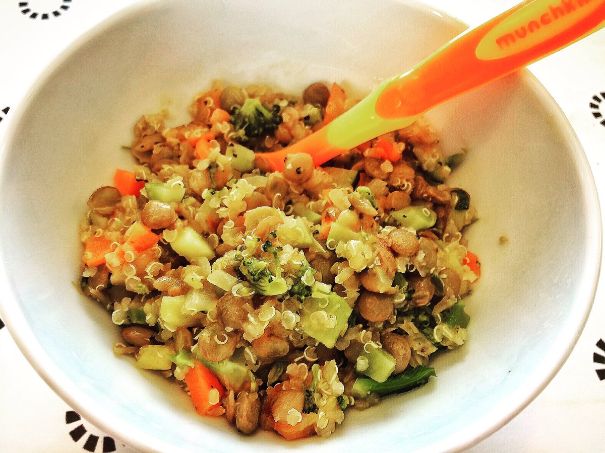 chezmoinic's tweet photo. Quinoa, lentejas y vegetales #Babyfood #powerfood #chezmoinic Bonito día y provecho! https://t.co/P3hTVbUnTJ