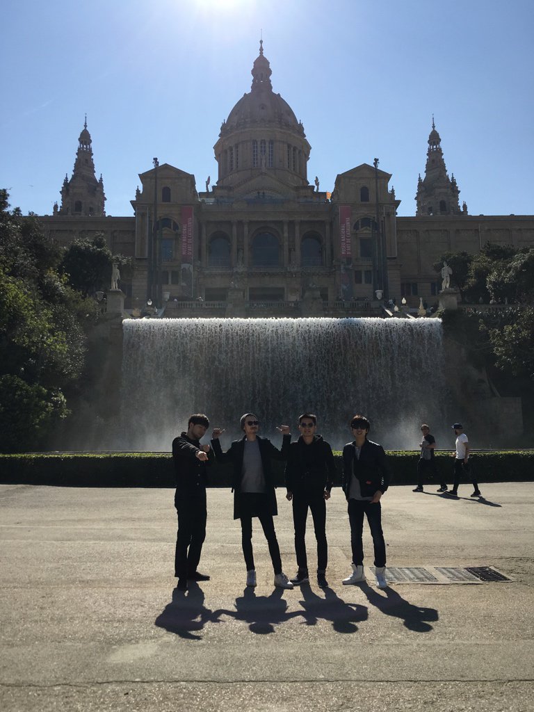 オラーーっ！！！帰国！！楽しかった！ぐらしあす！！