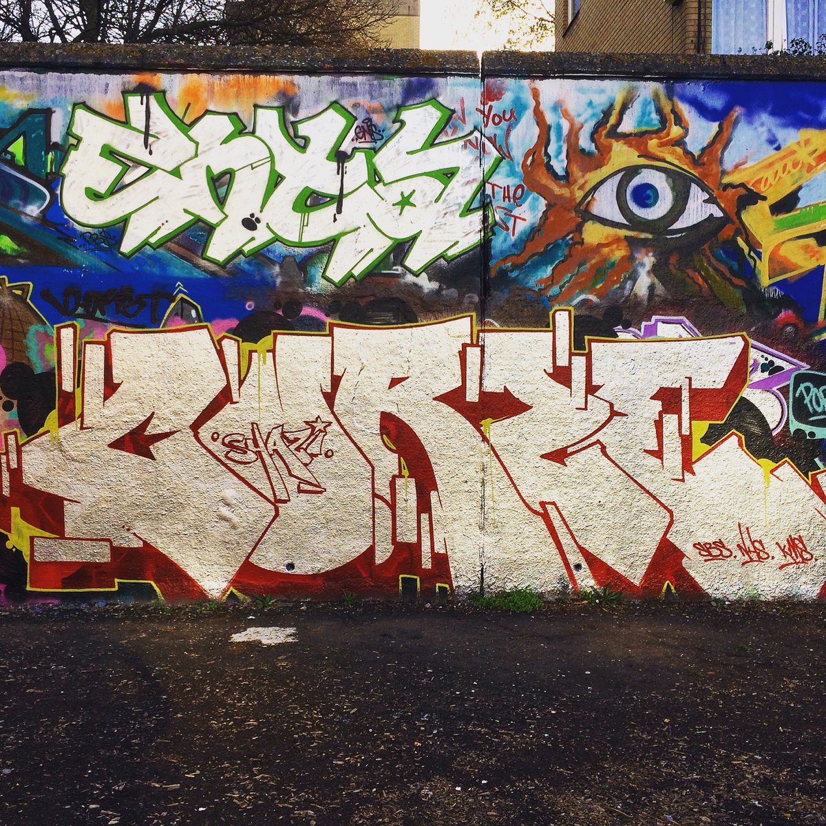 LDNStreet_Art's tweet photo. 🎨 #corze #enta 🗺 Golborne Road, London W10 📆 February 2017 #trellicktower #nottinghill #graffiti #streetart #graffitispotting #ldnstreetart https://t.co/tau1ZLAyU3