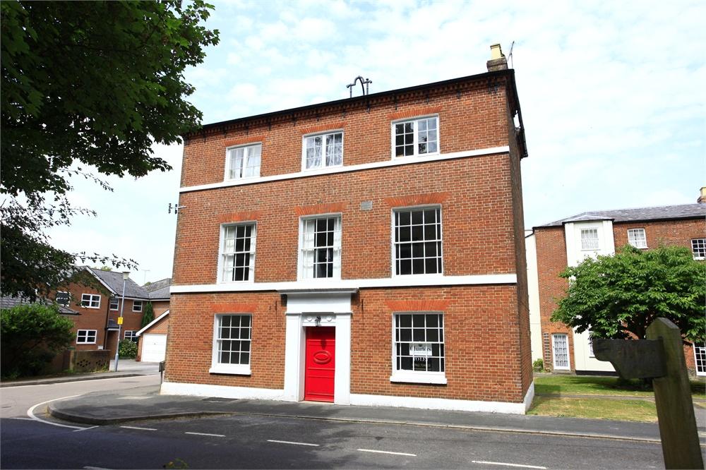 ChartersEstateA's tweet photo. #ToLetTuesday | RENT ME £975pcm #Alresford
Fine split-level conversion...
https://t.co/mznPlfLc98
#propertyhants @rightmove @OnTheMarketCom https://t.co/fdLBZIG7Ai
