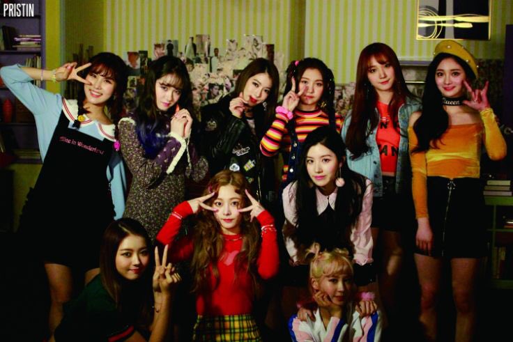 FSVTSQ's tweet photo. Selamat malam dan selamat untuk debutnya adik adik PRISTIN ^^ #HI_PRISTIN #WEE_WOO https://t.co/ndzBRmCOql