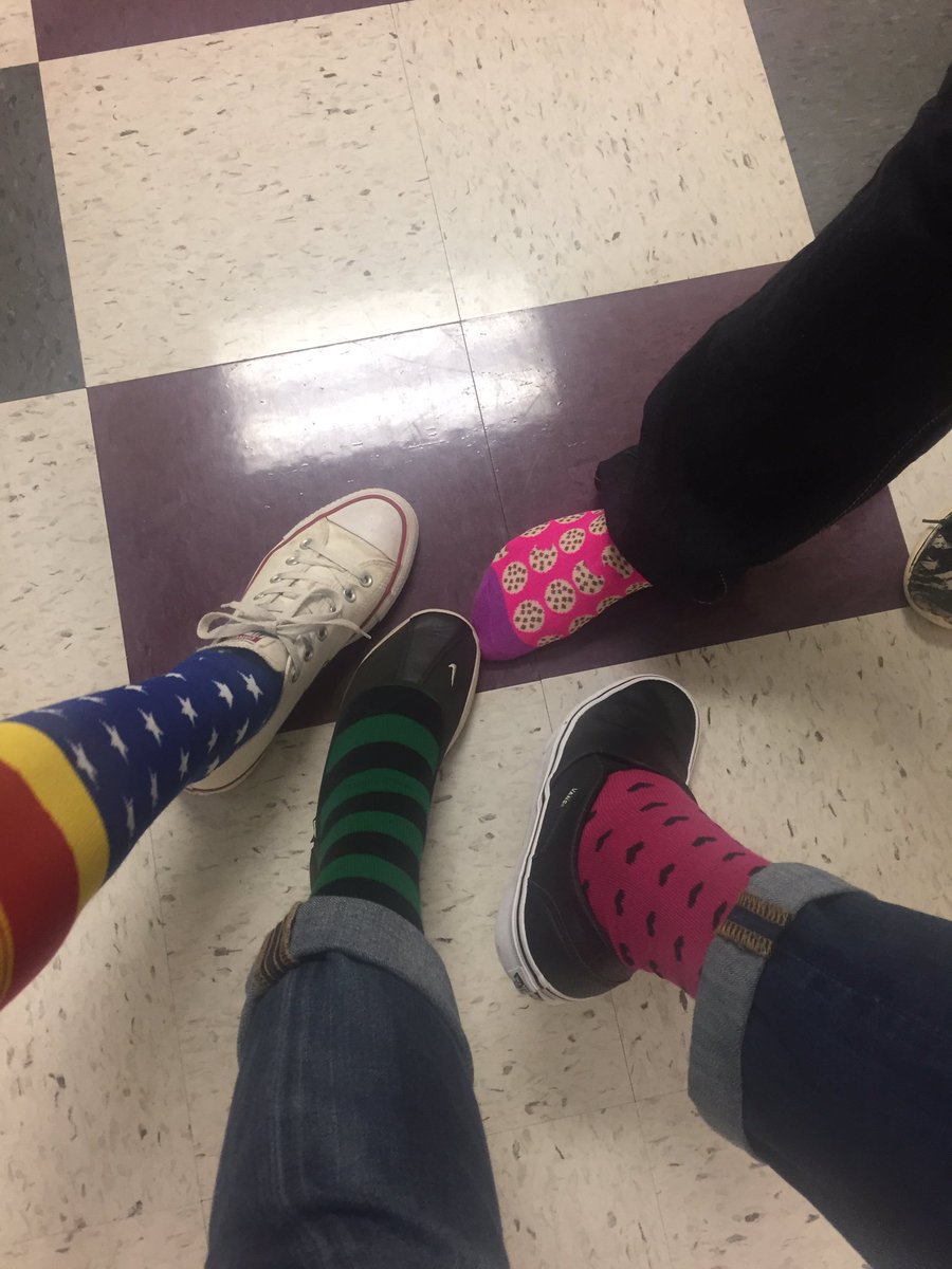 Q3Rob's tweet photo. Rock your socks @CMS_ParksideES! 3/21/17 for Down Syndrome awareness and that 21st chromosome. https://t.co/dXKRTSAh9Z