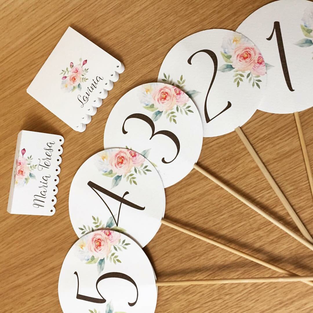 LelyWedding's tweet photo. La prossima spedizione: #segnatavoli e #segnaposti in partenza verso Somma Lombardo #GraphicDesign #wedding #spring #flowers #matrimonio https://t.co/hHWc9jqZBT