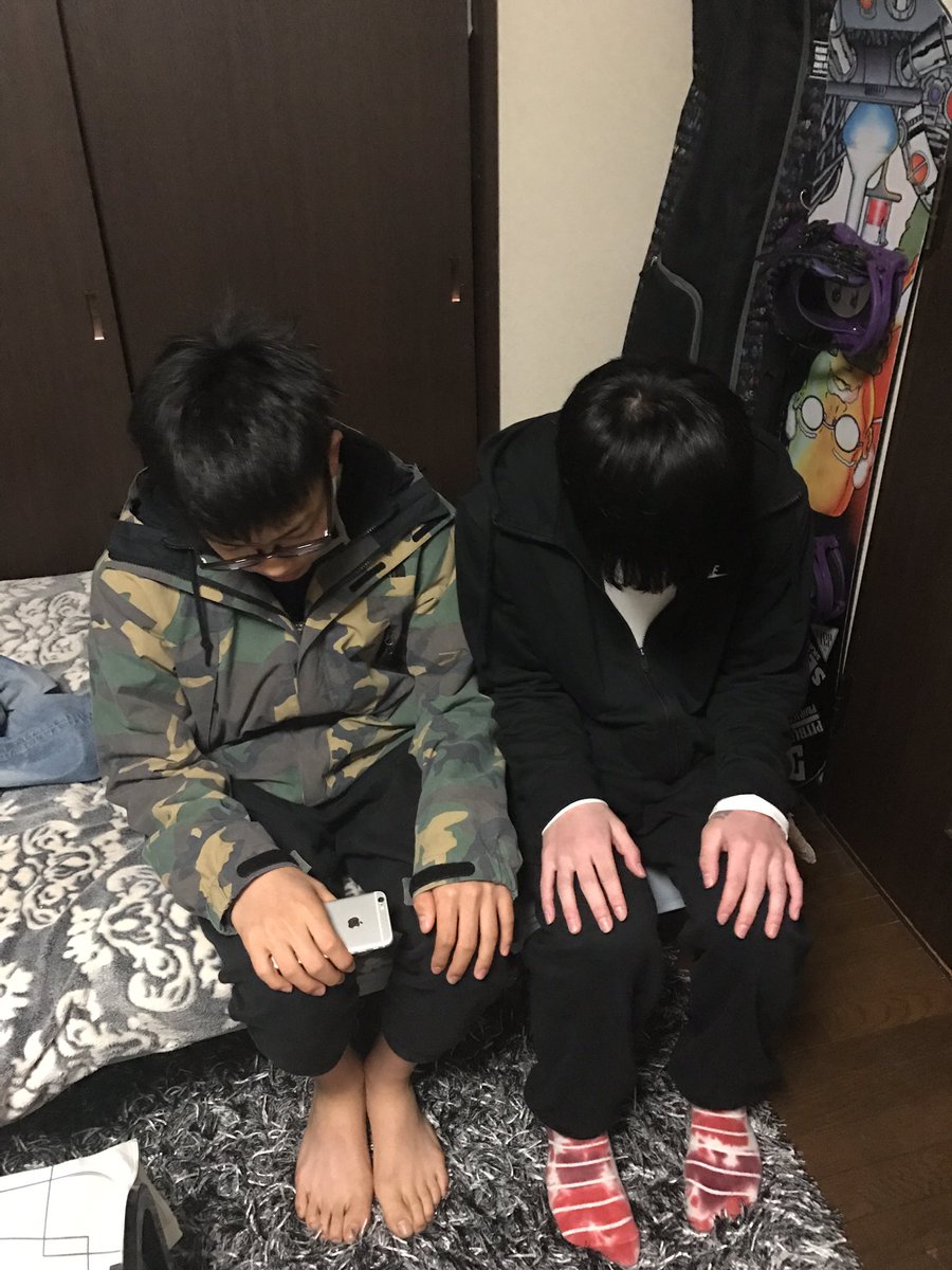 ryuki762r's tweet photo. たけうちりゅうしんとたかはしせいや飛びました。
今はせやとりゅうしんとりゅうきと
俺で遊んでます。
#拡散希望 https://t.co/4ox7IcDd1X