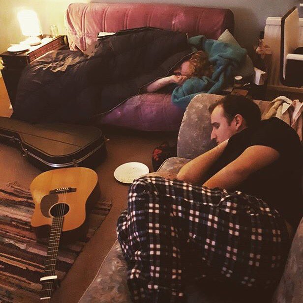 Look at these cute little sleeepy Brambles, dey so cuuuute, awwwwwwww... #Sleepy #Cute #Awww