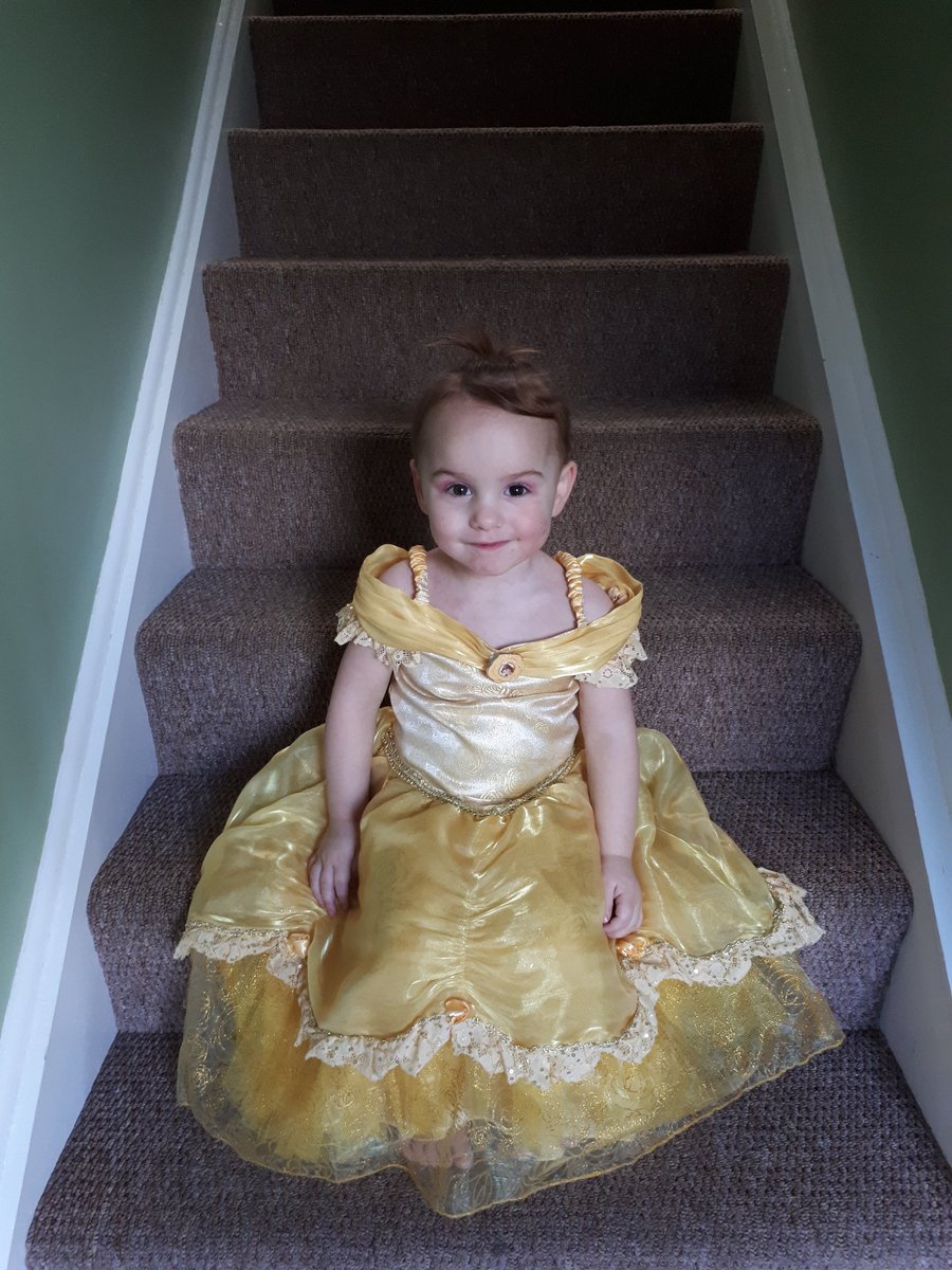 tizzyemma's tweet photo. Getting ready for the remake of #BeautyAndTheBeast in 20 years or so https://t.co/FQoWcvm5do