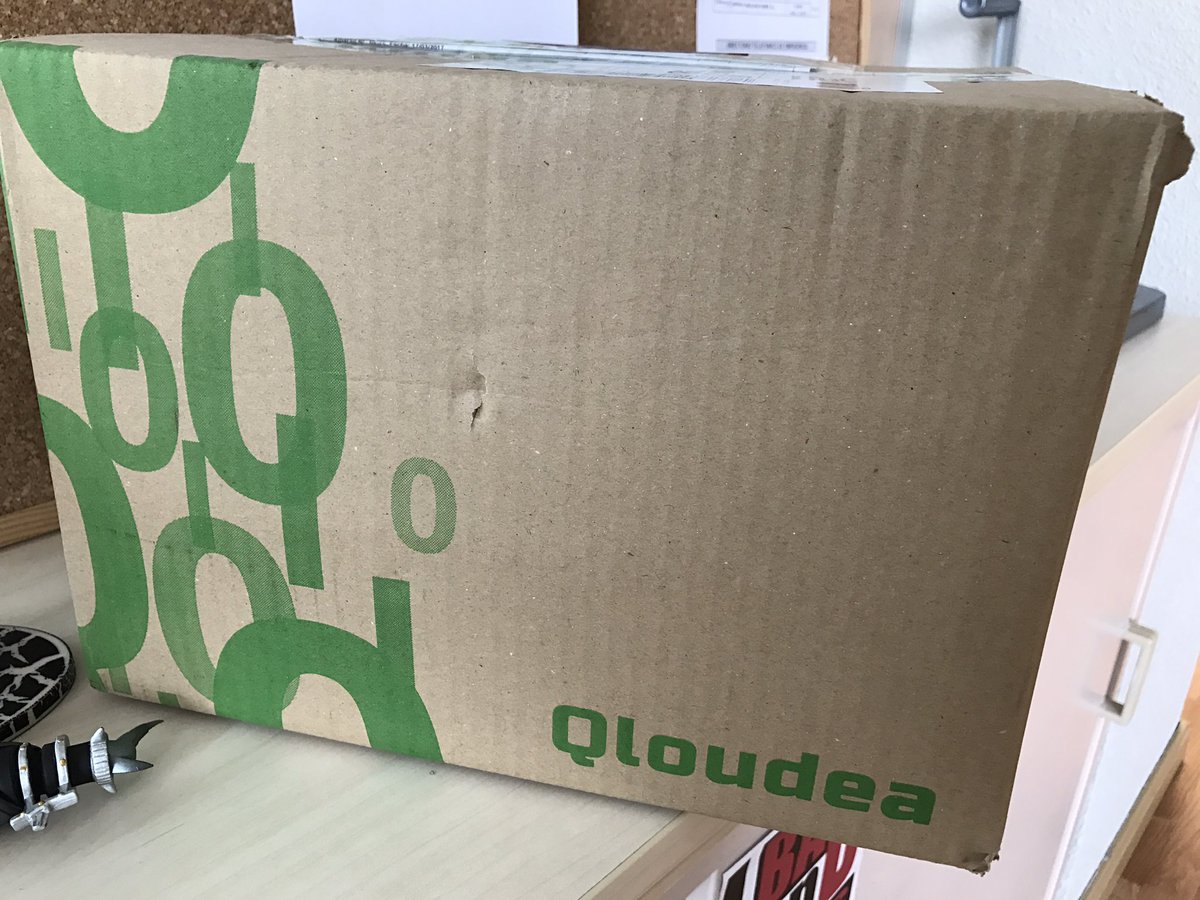 Esta caja apesta a RT2600AC 🤤<a href="/Qloudea_com/">Qloudea</a> <a href="/DavidAragonG/">David Aragón</a> <a href="/Synology_es/">Synology España</a>