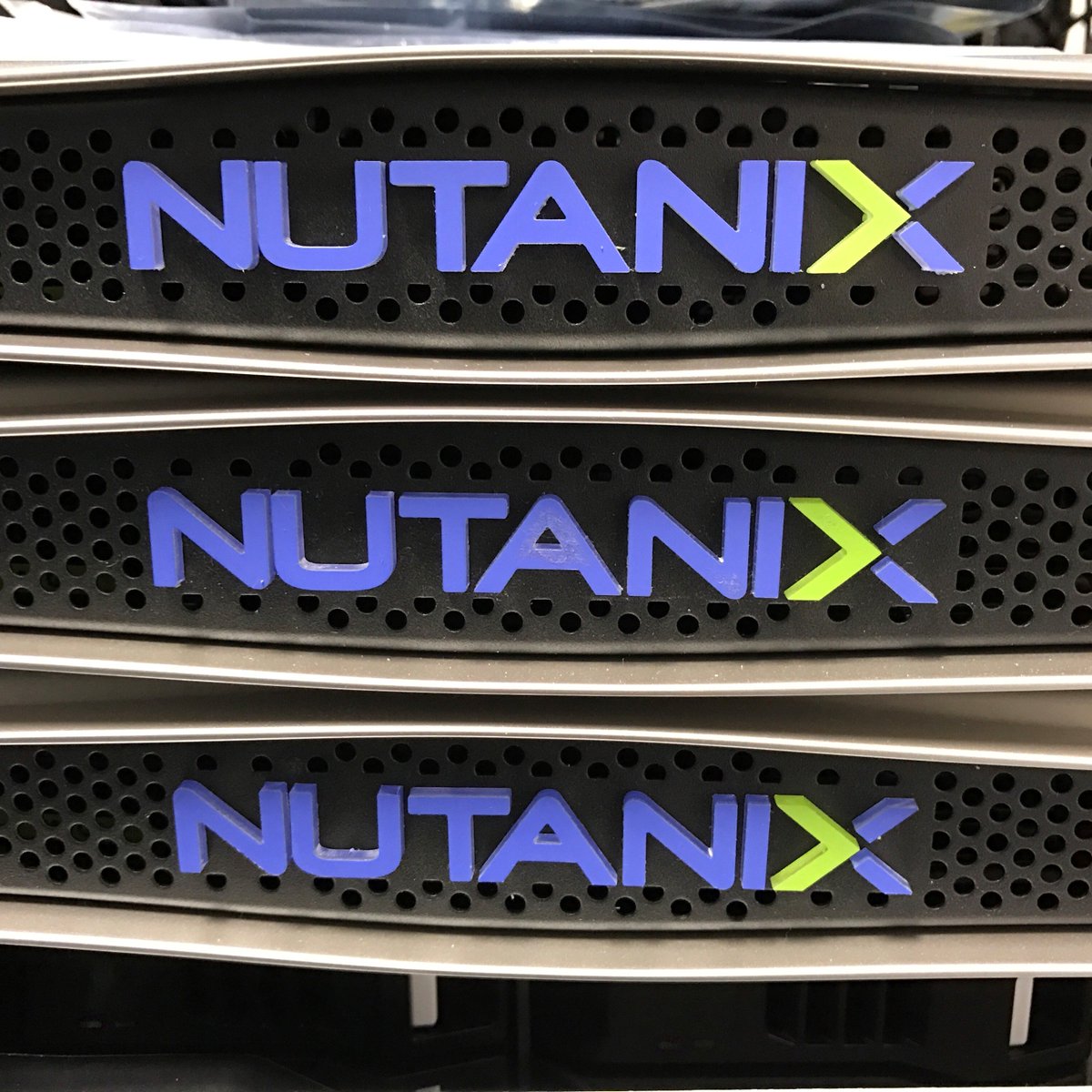 SoftcatCitrix's tweet photo. Well well well, what do we have here then? Really looking forward to getting this one up and running in the lab! Thanks @nutanix https://t.co/f6cRXnPyAu