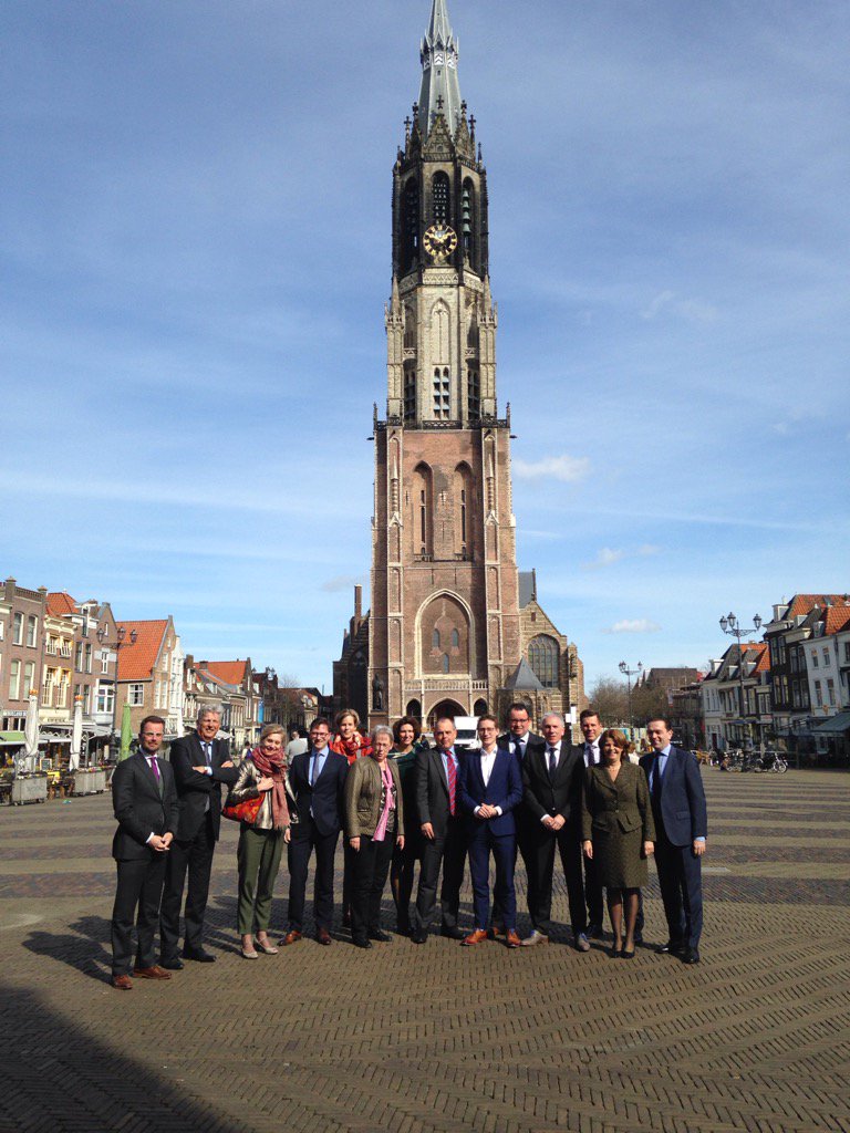 College van B&amp;W van <a href="/Gem_Rijswijk/">Gemeente Rijswijk</a> op werkbezoek in <a href="/GemeenteDelft/">Gemeente Delft</a> Nuttig en gezellig!