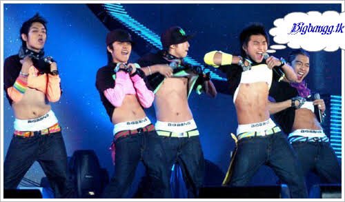 punnsuk's tweet photo. เห็นละนึกถึงบิ๊กแบง 5555555555555555555555555 https://t.co/p4J1bGEM6R