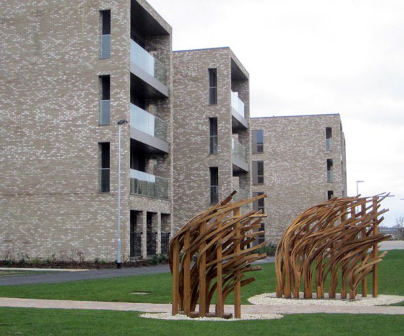 craftsmagazine's tweet photo. CLUSTER, a new site-specific sculpture by Laura Ellen Bacon using steam bent oak and chestnut, unveiled in the grounds of @Ninewells_Camb https://t.co/nwM7JvdaRl