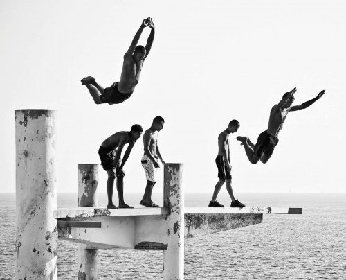 L'ancien Plongeoir est aujourd'hui un restaurant unique faisant parti du patrimoine Niçois. © Copyright Laurent ROCH