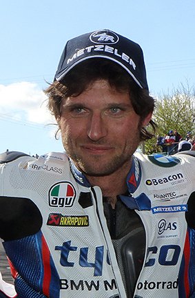 cookstown100's tweet photo. Honda rider, Guy Martin to make road debut at KDM Hire Cookstown 100 https://t.co/HTykHm1Zbh https://t.co/1rv6cj3ofc