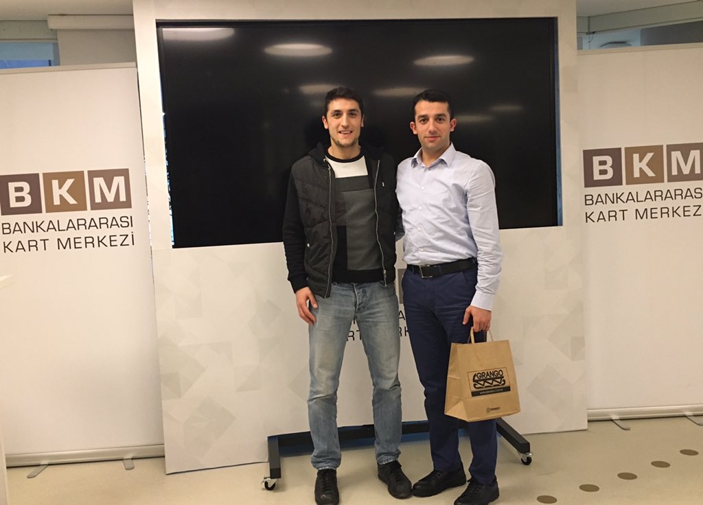 BrLkNbR's tweet photo. Sandviçlerine tutkusunu katmış #GranGo 'nun ürünlerini tatmalısınız 🥙 😋
@grangotr @itucekirdek https://t.co/HMLs3XyO04