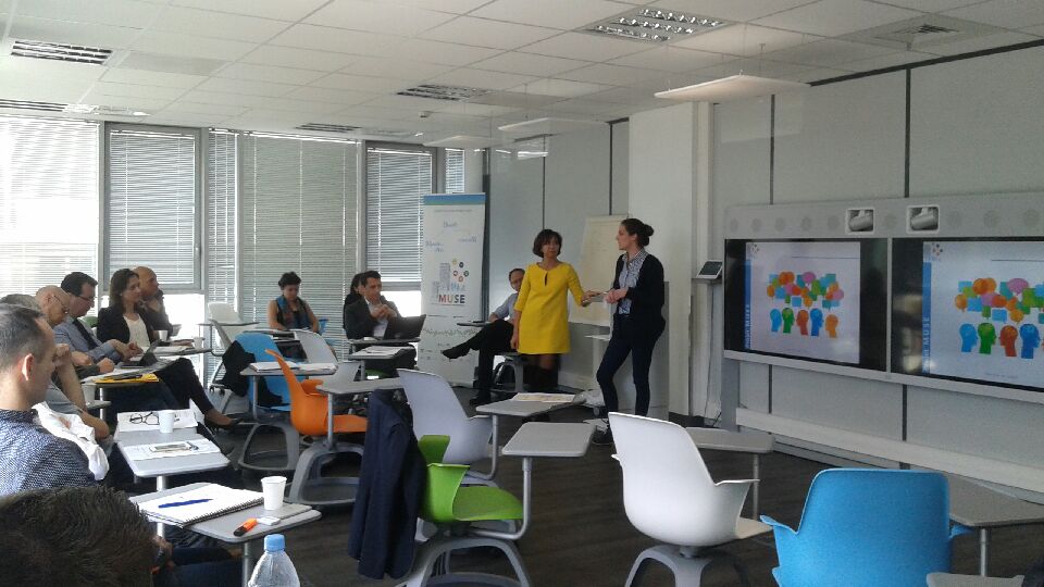 ProjetMUSE's tweet photo. #muse21mars lot données sanitaires intérêt des signaux faibles @CHUdeNice #ps3m #thuycollomp #celinecasta #santeenvironnement https://t.co/QCdeBeEFmB
