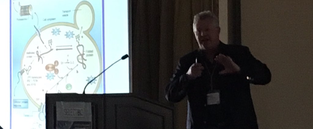 DScottFreedman's tweet photo. Michael Graner explains #SexOsomes and protein function at 2017 #CirculatingBiomarker in #Boston @CUMedicalSchool https://t.co/fI8yq8wQMN