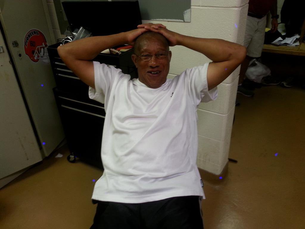 Juney10's tweet photo. When it's Doc Adams appreciation day, after 30 years they're finally naming the baseball field after him tonight βΎοΈ #TheDocta https://t.co/Bv9H2RVDJ5