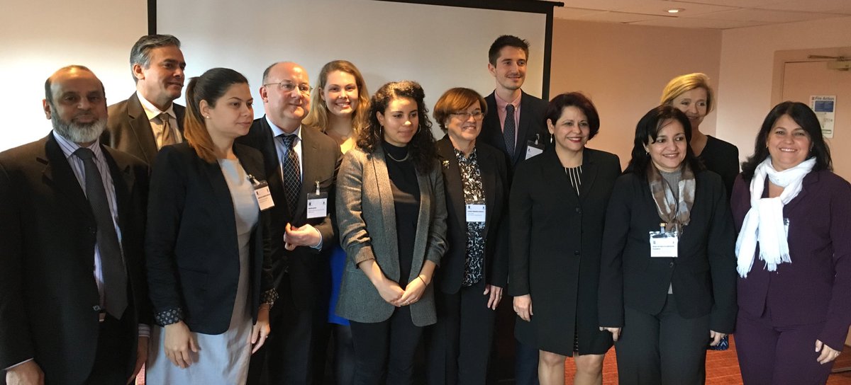 carolinechipper's tweet photo. @AuroraFdez19 @MartinDaltry our lovely delegation from Cuba #HEGoingGlobal - huge opportunities for collaboration & partnership https://t.co/tUQtbDpmBb