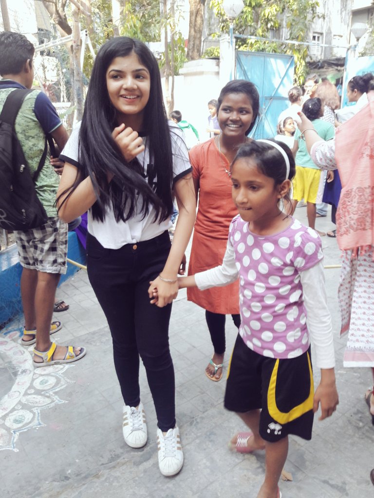 Mr_A_LangNLit's tweet photo. We're at @future_hope this week receiving much more love than we can give. Watch this space for updates! #LangNLit #CASTrip @GMA_IBDP https://t.co/05BVu4OHW0