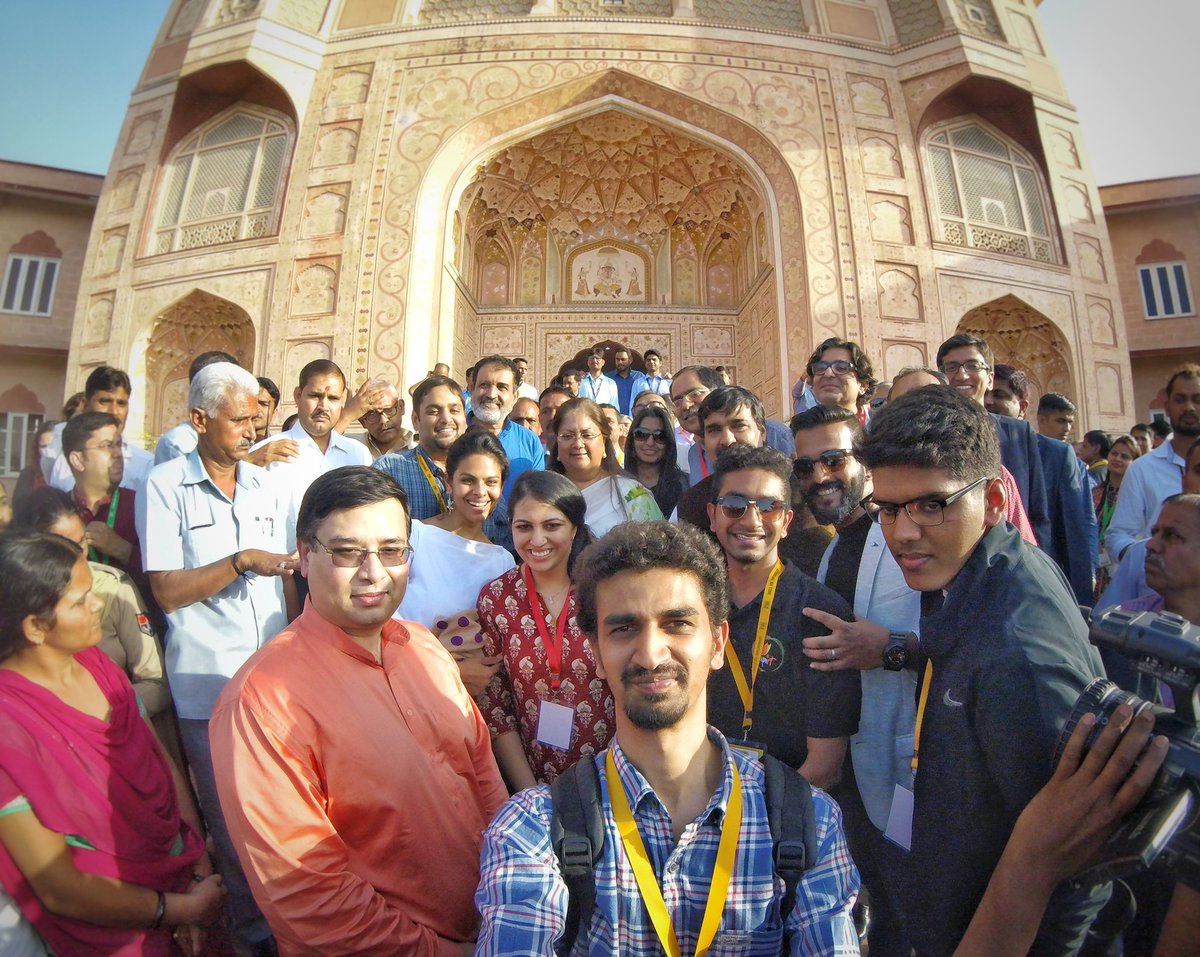 nikhilkumarks's tweet photo. Bangalore-0 : Jaipur-1 👏 2 days of amazing energy at the @RajITday ! #DecodingRajasthan 
#Digitalsthan @VasundharaBJP thank you 🙏 https://t.co/tBk1jlsll7